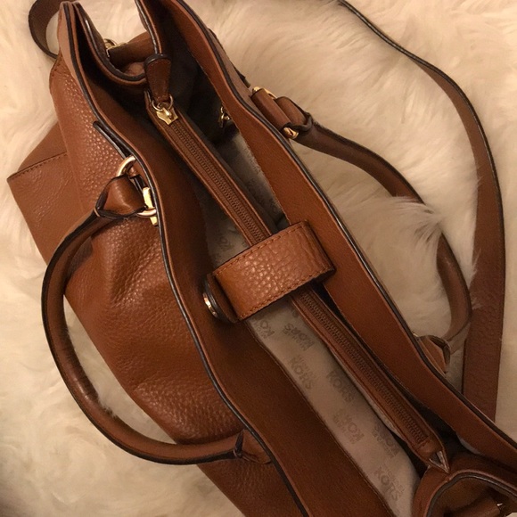 Michael Korda purse - Picture 5 of 8